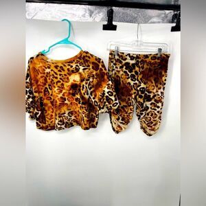 Love nation, two piece, cheetah, print, set, short, set‎ extra large